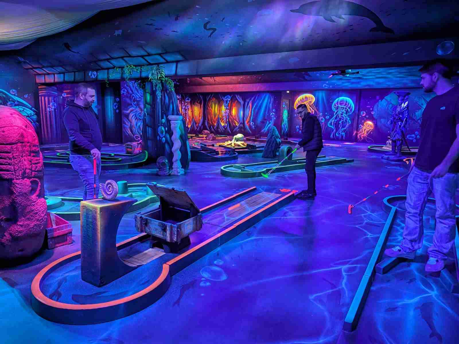 Activité à faire quand il pleut mini golf