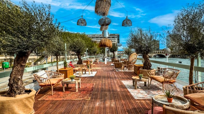 Soirée péniche Olivia Paris